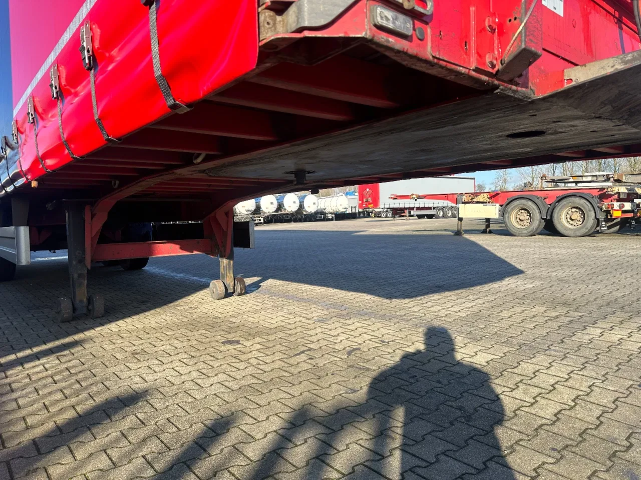 Pacton 2020 - NIEUWE ZEILEN / alu zijborden + planken / hardhouten vloer / NL-trailer / APK: 08-2026 Bild 20