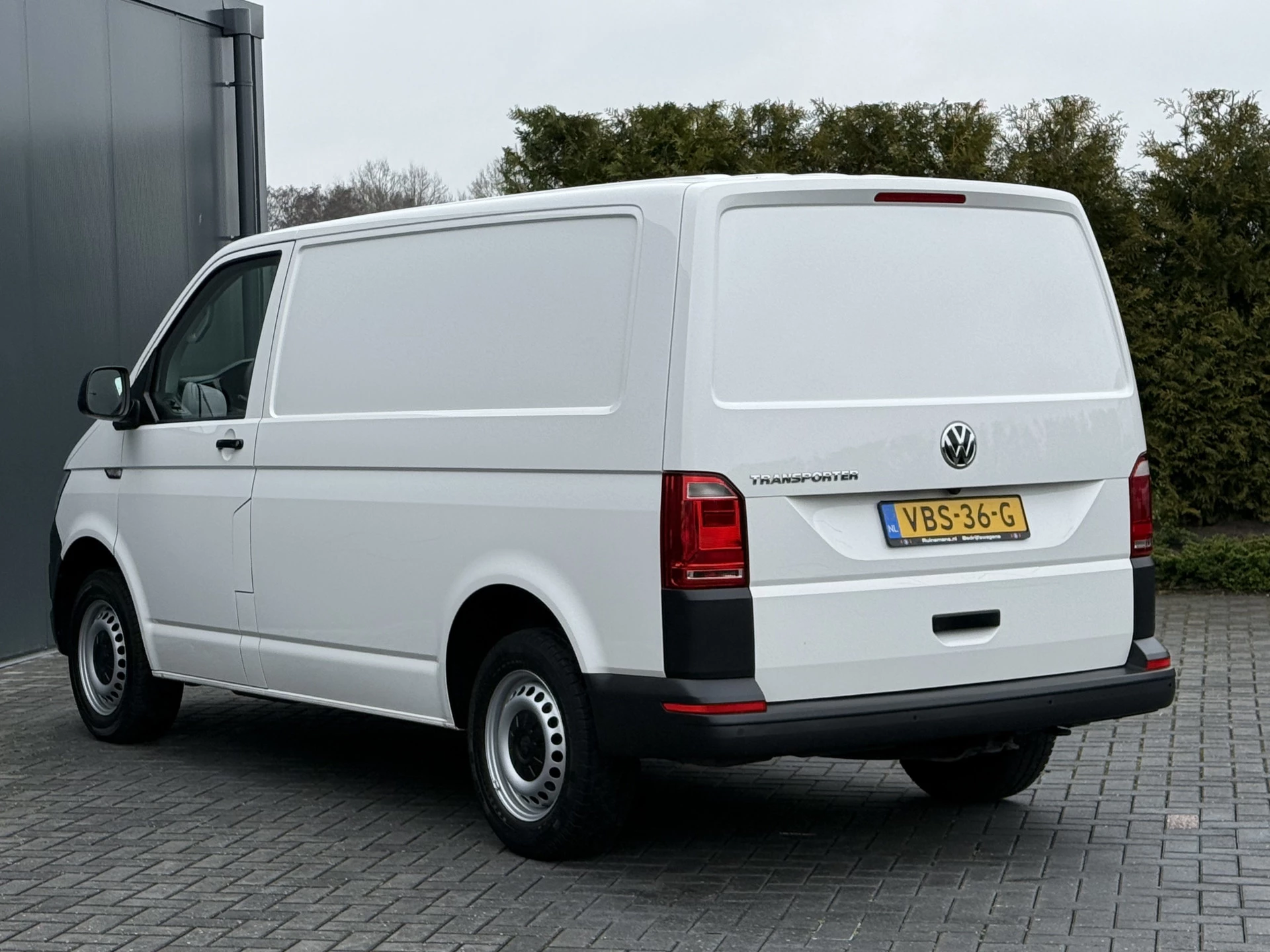 Volkswagen Transporter 2019 - 2.0 TDI 102 PK / L1H1 / 1e EIG. / ACHTERKLEP / AIRCO / CRUISE / CAMERA / VERWARMDE VOORRUIT obrázek 5