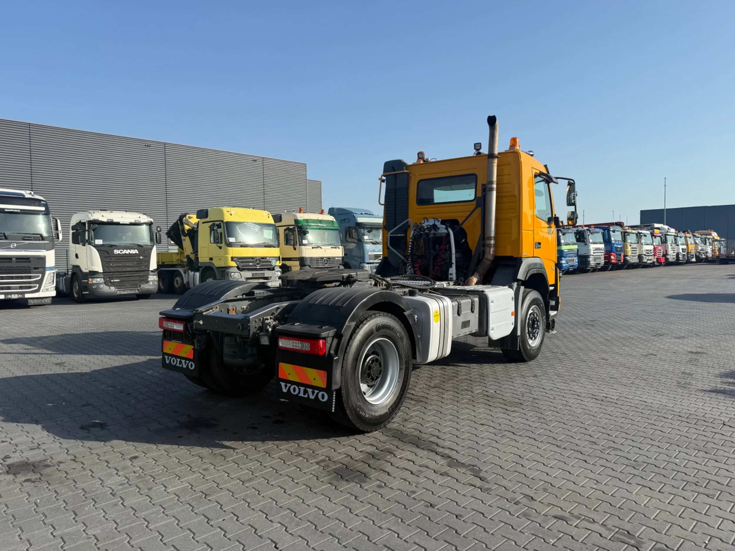 Volvo FMX 500 2016 - 80 Ton / Retarder / Euro 6 / PTO / Maar 185.029km afbeelding 7