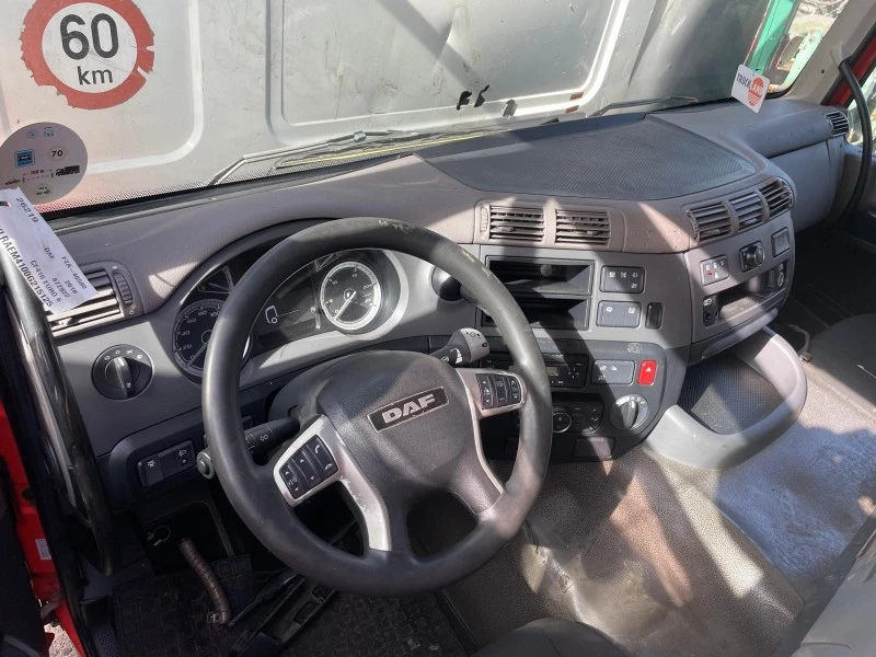 2018 - INTERIOR OF THE SECOND-GENERATION WITHOUT COMPUTERS (MORE PIECES IN STOCK) image 1