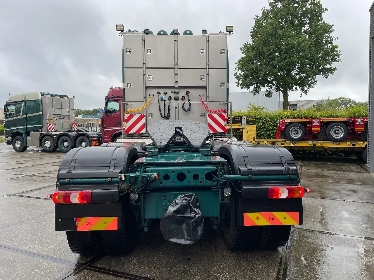 Mercedes-Benz Arocs 2015 - Arocs 4163 8x4/4 image 6