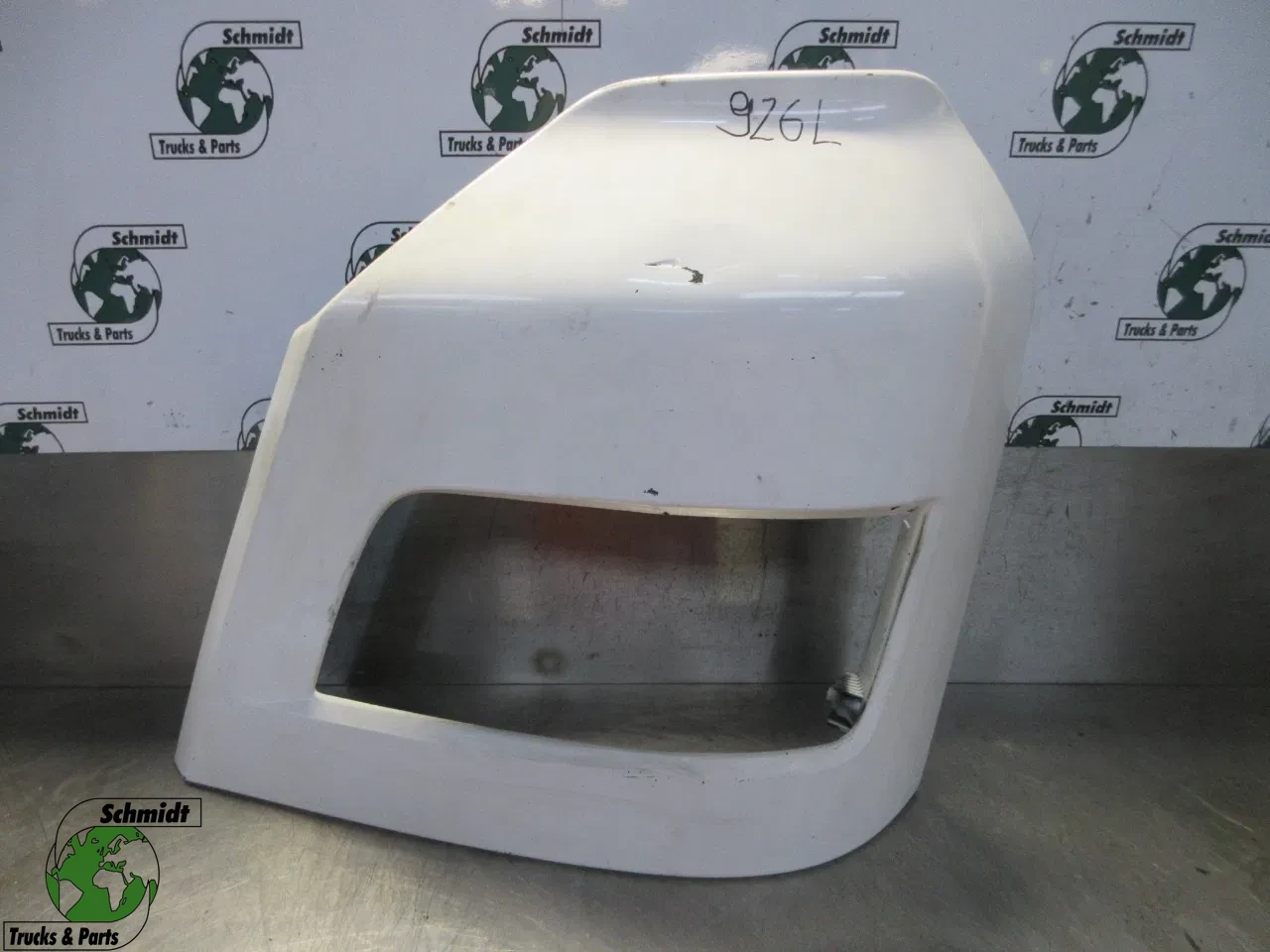 MAN - 81.41610-6751 //81.41610-6663 KOPLAMP KAP LINKS MAN 18.460 EURO 6 afbeelding 1
