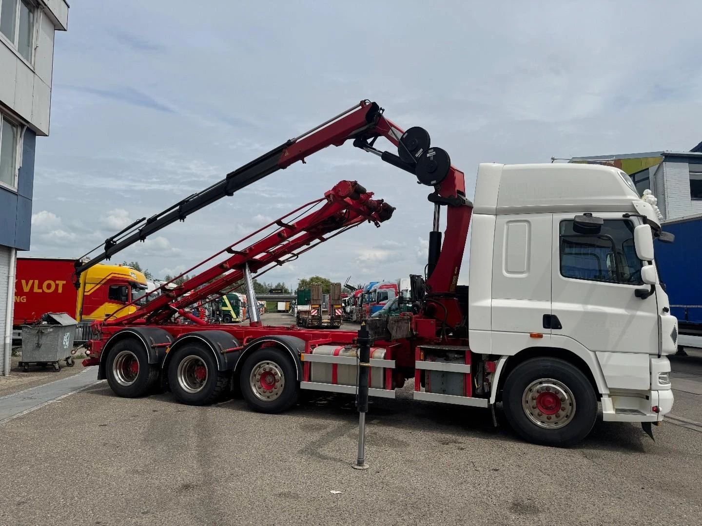 DAF CF 85.510 2014 image 2