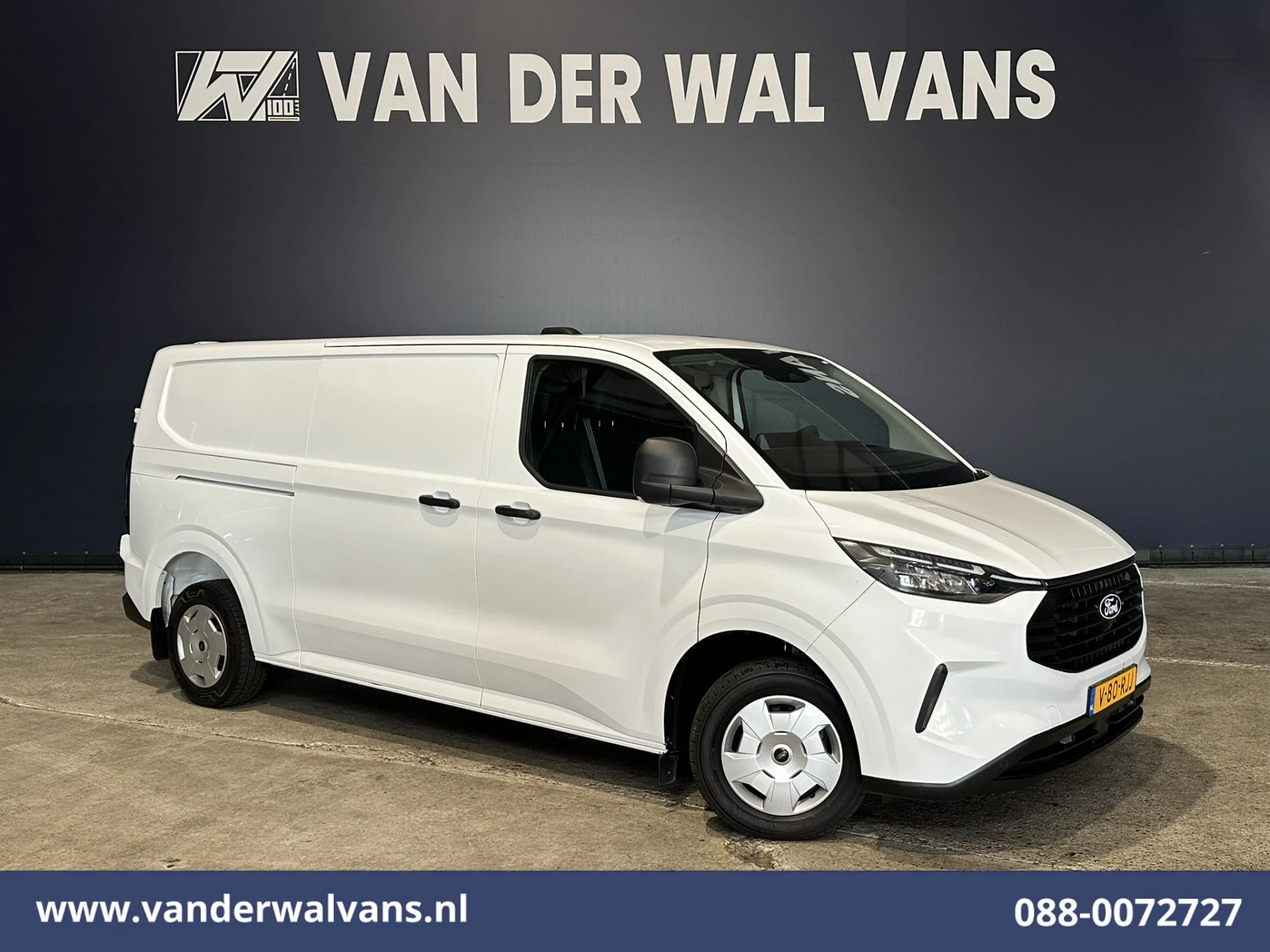 Ford Transit Custom 2024 - 2.0 TDCI 136pk L2H1 Euro6 Airco | Camera | LED | Apple Carplay | Cruisecontrol afbeelding 1