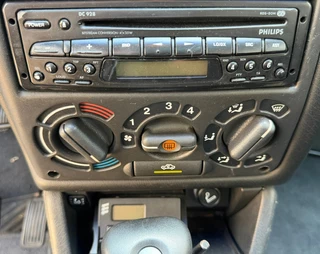Opel Astra 1998 - 1.6i Edition bj.1998 Invalide aanp|Apk 6-2027. afbeelding 18