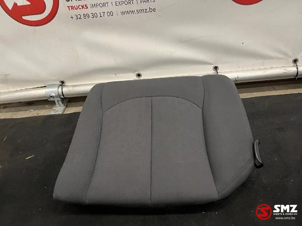 Mercedes-Benz - Occ set interieur met zetels W209 Mercedes obrázek 13