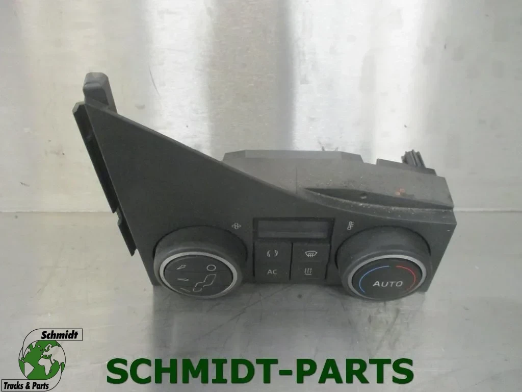 Volvo - 21986681 Kachel Bedieningspaneel изображение 1