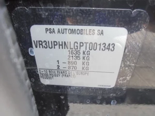Peugeot 208 2025 - 208 NEW TAX FREE image 14