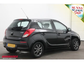 Hyundai i20 2013 - 1.2i i-Deal Airco 128.468 km! image 3 miniature