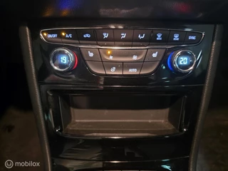 Opel Astra 2019 - Sports Tourer 1.0 Turbo Innovation obrazek 8
