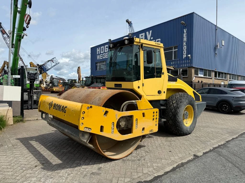 Bomag 2013 - BW 213 D H-4 afbeelding 1
