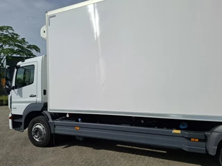 Mercedes-Benz Atego 2020 - 1523 / THERMOKING T560R / 201691 KM / LAMBERET ISOLATED COOLBOX 7MTR / PLATFORM 1500KG / TUV:06-11-2026 / TOP CONDITION / AUTOMATIC / EURO-6 / 2020 obrazek 13