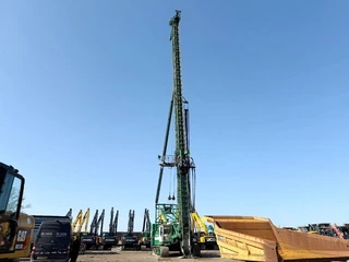 Hitachi 1977 - KH150GLS-2 - 30.3m Drill / Powerpack / Hydr Tracks obrázek 3 náhled