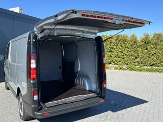 Opel Vivaro 2019 - 1.6 CDTI 126 PK / L1H1 / 1e EIG. / ACHTERKLEP / AIRCO / CRUISE / NAVI / CAMERA / BLUETOOTH zdjecie 8