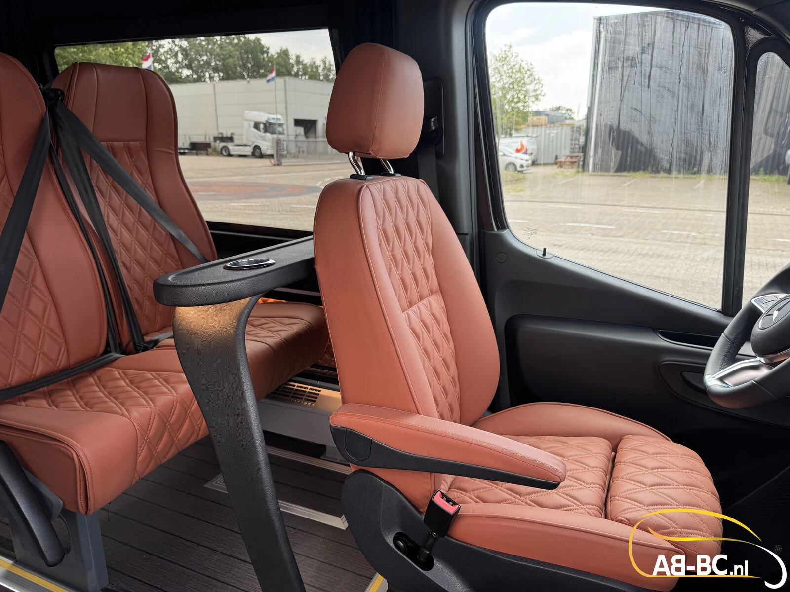 Mercedes-Benz 519 Storm, 21 Seats large luggage space, Euro 6 2026 Bild 55