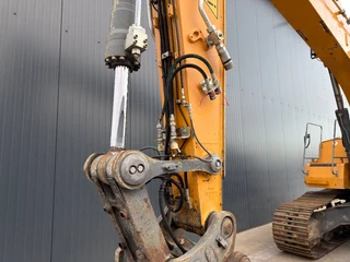 Liebherr N/A 2014 - R922 SLC image 14