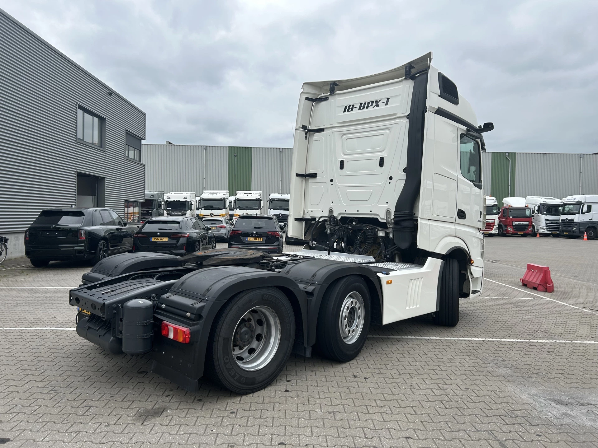 Mercedes-Benz Actros 2020 - 2645 Bigspace / 6x2 / 565 dkm afbeelding 2
