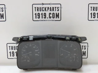 Mercedes-Benz MB - 9614465621 Instrumentenpaneel MP4 for sale