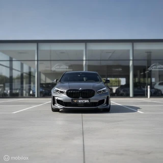 BMW 1 Series 2022 - 118i M Sport Business | NAV | Camera| Automaat obrazek 5