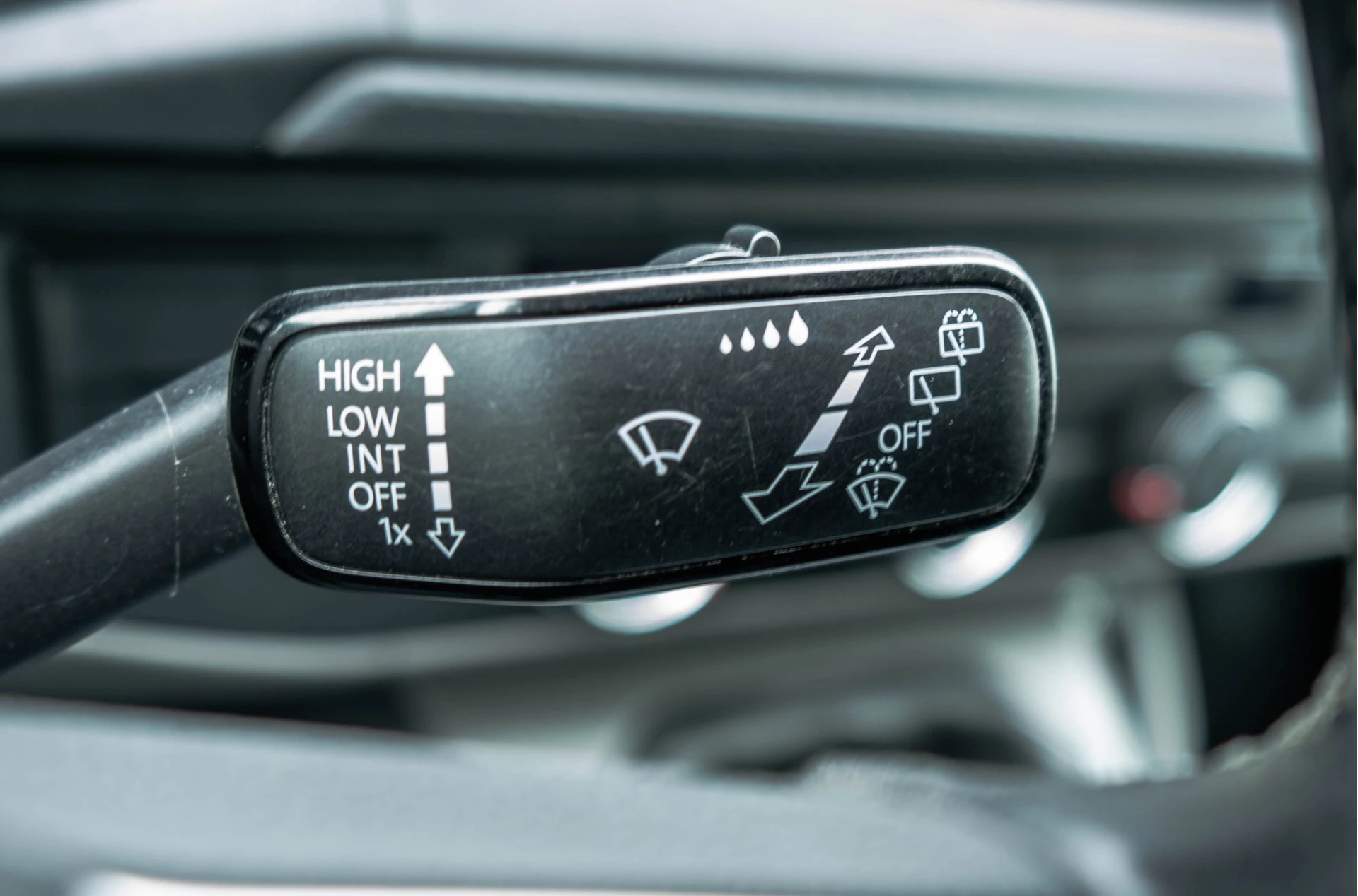 Volkswagen Transporter 2021 - T6.1 2.0 TDI L2H1 | 150 PK | Turbo defect | Carplay | Cruise | Navi | Trekhaak | Airco imagem 18