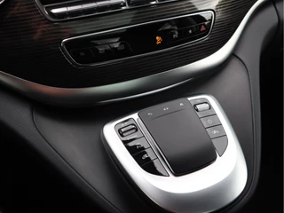 Mercedes-Benz EQV 2022 - 300 Accu 100 kWh L2 Lang 8 Persoons SoH 95,9% Vol opties - Airmatic - Pano afbeelding 17
