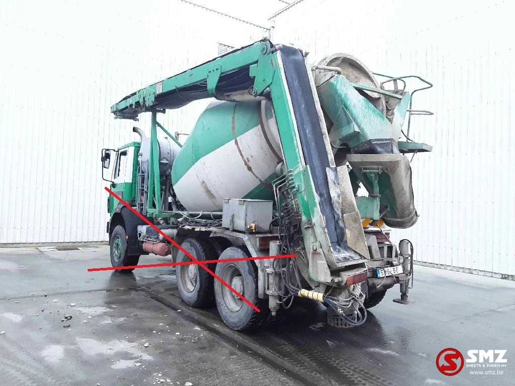 Diversen - Occ Betonmixer Liebherr 6m³ + transportband image 1