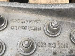 Diverse N/A - FIFTH WHEEL PARTS (NEW) image 4