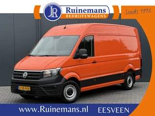 Volkswagen Crafter 2021 - 35 2.0 TDI 177 PK / L3H3 / CAMERA / CRUISE / 3.5 TON TREKKEN / 3-ZITS / AIRCO / CARPLAY / GEVEERDE STOEL / 3500 KG AHG te koop