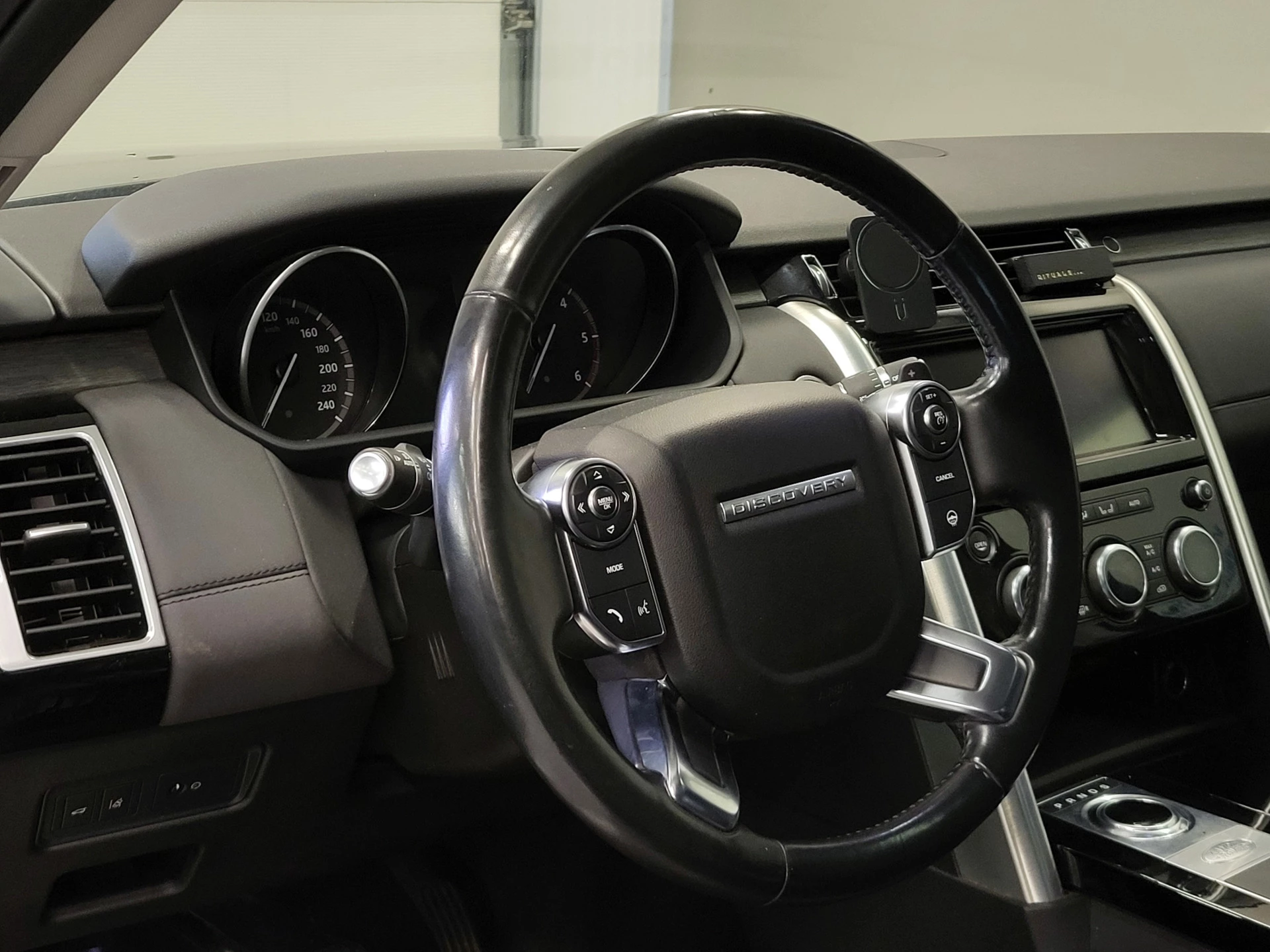 Land Rover Discovery 2017 - 2.0Sd4 Automaat Grijs kenteken Euro 6! zdjęcie 4