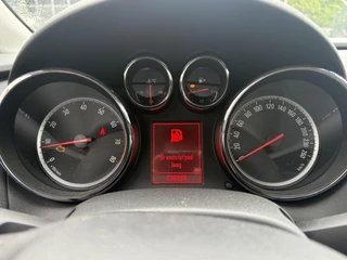 Opel Astra 2011 - Sports Tourer 1.4 Turbo Edition APK tot 06-2027 image 19