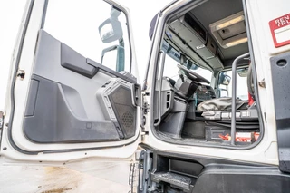 Renault N/A 2018 - C430.26 +DALBY image 13