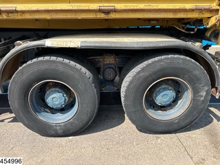 MAN TGA 2006 - 26 350 6x4, Steel suspension, Manual, Hub reduction obrazek 12