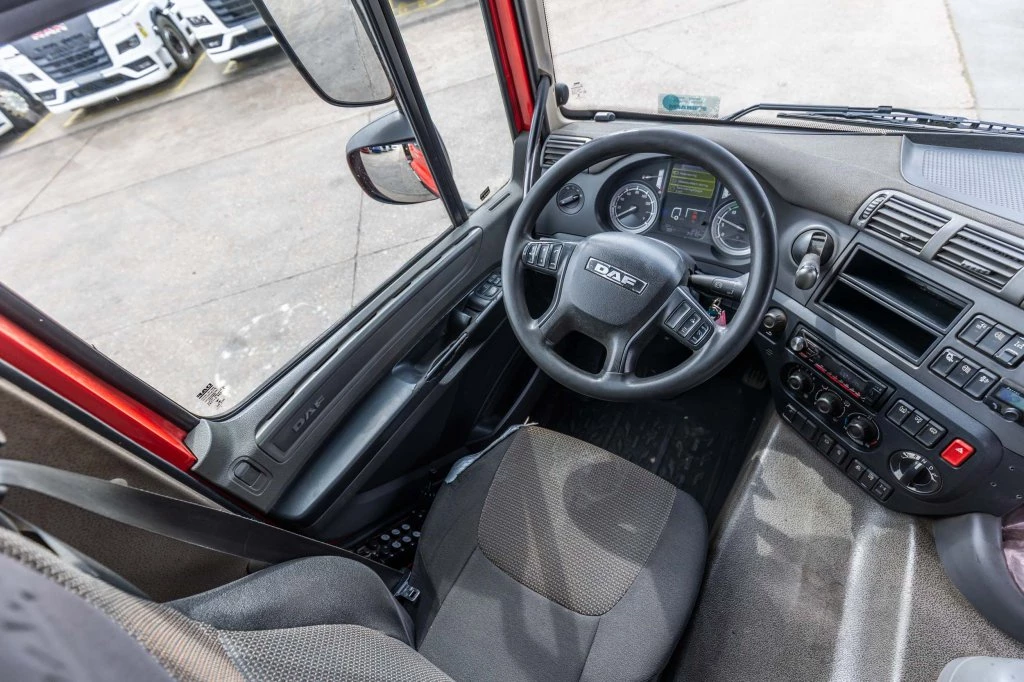 DAF CF 440 2015 - FAK -8x2 + Palfinger Epsilon Q180 Z95TR zdjęcie 21