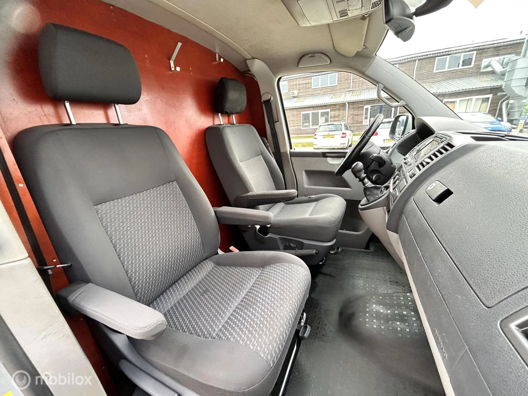 Volkswagen Transporter 2014 - 2.0 TDI L2H1 highline afbeelding 11
