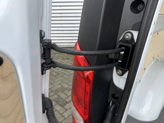 Mercedes-Benz Vito 2024 - 116 CDI L3 Automaat Airco Navigatie Facelift image 22