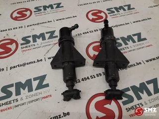 MAN N/A 2017 - Occ set van 2 koplampsproeiers MAN immagine 1
