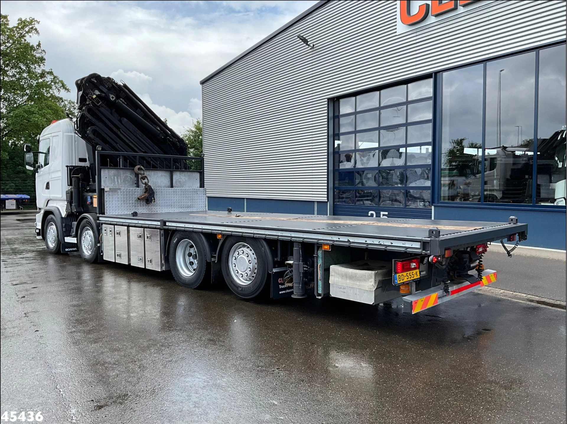 Scania R 2017 - R490 8x2 Euro 6 Retarder HMF 85 Tonmeter laadkraan + Fly-jib image 4