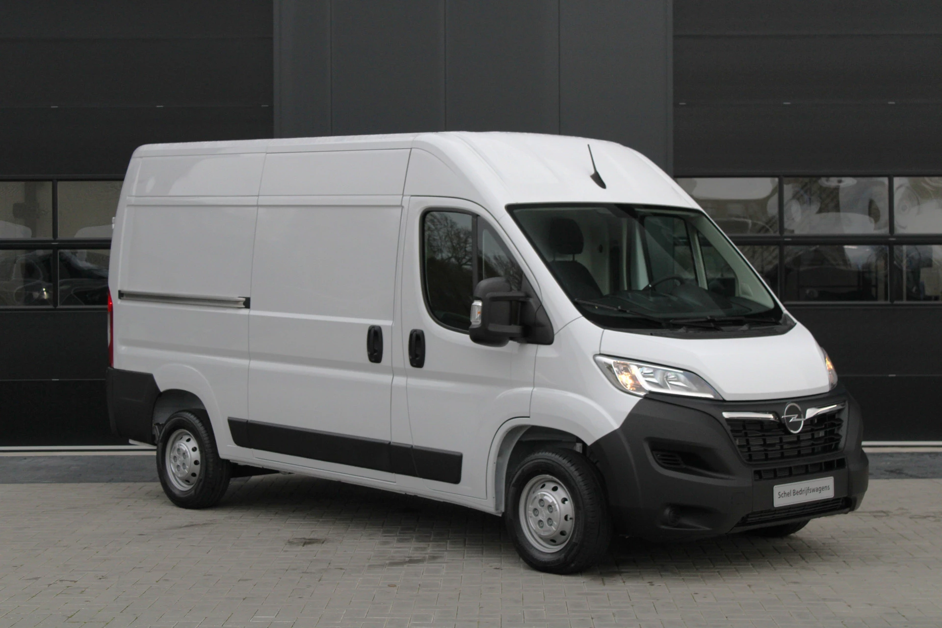 Opel Movano 2024 - 33 2.2 CDTI 140pk L2H2 - Airco - Camera - Cruise - Blind Spot - 270 deuren - Rijklaar zdjęcie 4