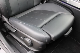 Mercedes-Benz GLB 2021 - 180 AUT7 Luxury Line 7-PERS LEDER SFEER CARPLAY TREKHAAK image 17
