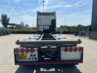 DAF XF480 2022 - XF 480 8x2 SC BDF / 10T frontaxle / EURO VI D / 365.000 km / NL-truck / APK: 03-2027 imagen 4