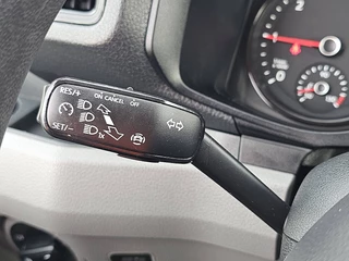 Volkswagen Crafter 2023 - 35 2.0 zdjecie 11