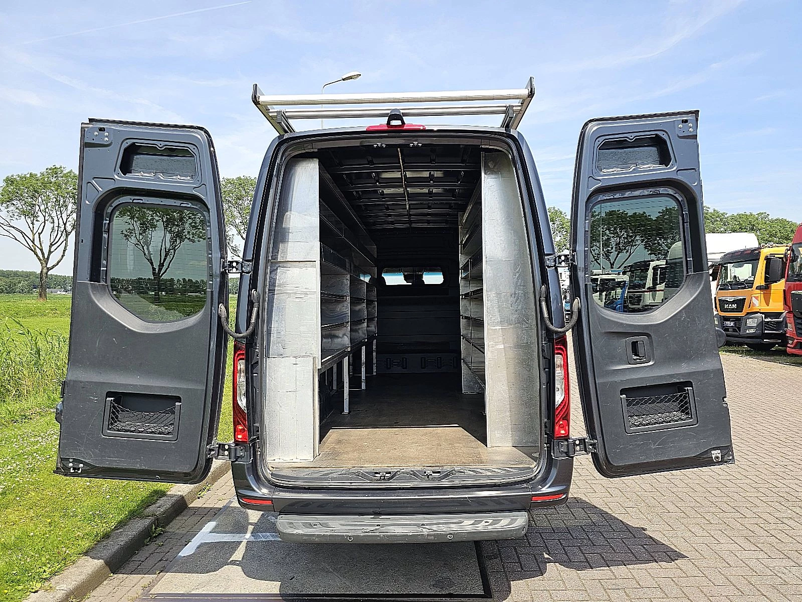Mercedes-Benz Sprinter 2019 - 319 Bild 13