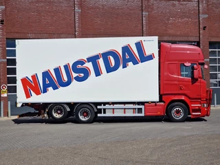 Scania R 2016 - R580 V8 Topline 6x2 - Box with sidedoors - Retarder - Full air - Leather image 42