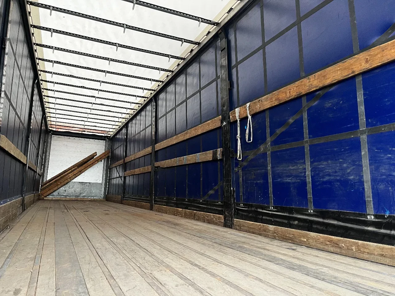 Trailer 2008 - 3-axle sliding Curtain afbeelding 6