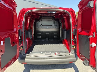 Ford Transit Courier 2023 - 1.5 LIMITED EcoBlue / **2.852 KM!!** / CAMERA / ECC / ADAPTIVE CRUISE / STOELVERW bild 8