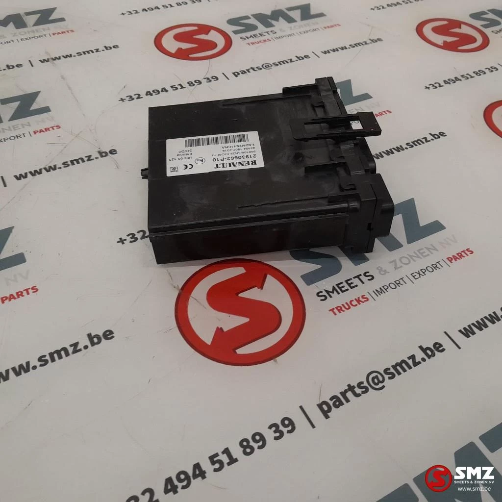Renault - Occ ECU CIOMHI regeleenheid Renault image 3