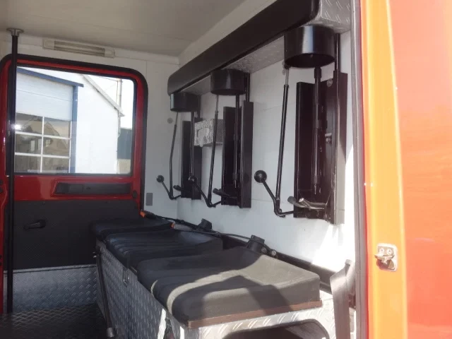 MAN LE 2002 - 220C GODIVA POMP 2000 LITER TANK,MANUAL GEARBOX obrázek 13