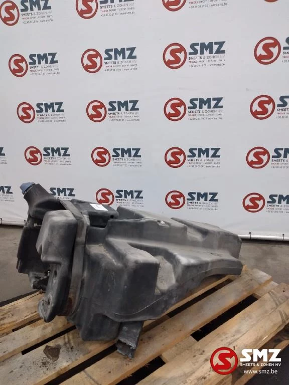 DAF - Occ AdBlue tank DAF immagine 2