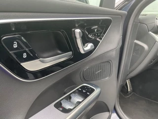 Mercedes-Benz GLC 2023 - 300de - coupe- AMG - Stuur assistent - Distronic Cruise Control afbeelding 4