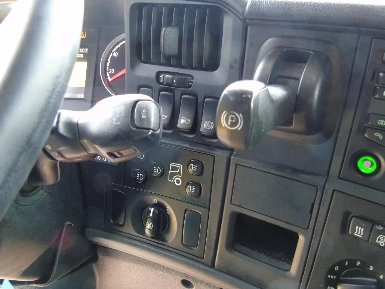 Scania R 2014 imagem 29
